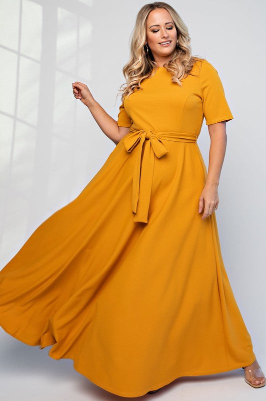 Plus size short top sleeve maxi dress